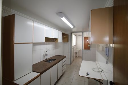 Apartamento à venda com 75m², 3 quartos e 1 vagaCozinha