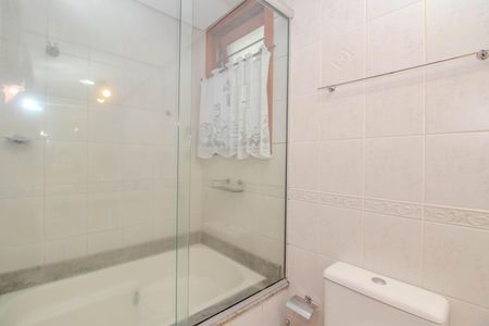 Apartamento à venda com 97m², 3 quartos e 3 vagasBanheiro da Suíte