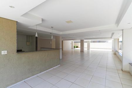 Apartamento à venda com 96m², 3 quartos e 2 vagas Apartamento à venda com 96m², 3 quartos e 2 vagasÁrea comum - Salão de festas