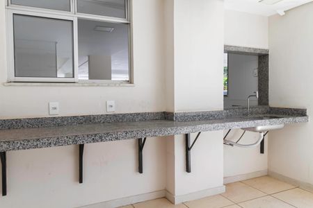 Apartamento à venda com 96m², 3 quartos e 2 vagas Apartamento à venda com 96m², 3 quartos e 2 vagasÁrea comum - Churrasqueira