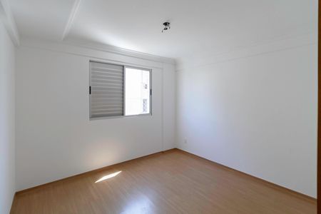 Apartamento à venda com 96m², 3 quartos e 2 vagas Apartamento à venda com 96m², 3 quartos e 2 vagasQuarto 1