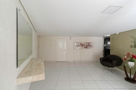 Apartamento à venda com 96m², 3 quartos e 2 vagas Apartamento à venda com 96m², 3 quartos e 2 vagasÁrea comum