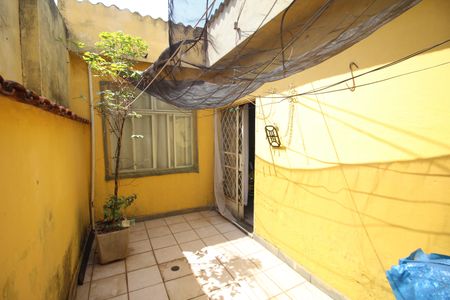 Casa à venda com 375m², 4 quartos e 2 vagasQuintal