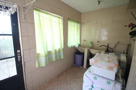 Casa à venda com 375m², 4 quartos e 2 vagasÁrea de Serviço