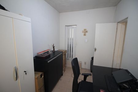 Casa à venda com 375m², 4 quartos e 2 vagasQuarto 4