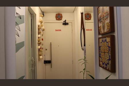 Apartamento para alugar com 42m², 2 quartos e 1 vagaCorredor de Entrada