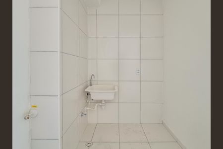 Apartamento à venda com 34m², 2 quartos e sem vaga Apartamento à venda com 34m², 2 quartos e sem vagaCozinha e Área de Serviço