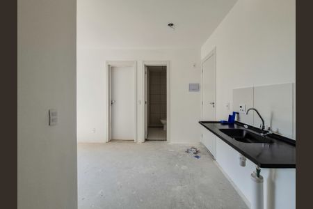 Apartamento à venda com 34m², 2 quartos e sem vaga Apartamento à venda com 34m², 2 quartos e sem vagaCozinha e Área de Serviço