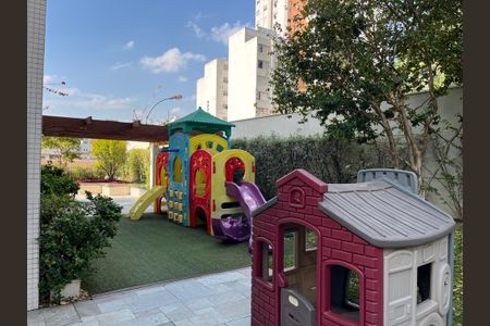 Apartamento à venda com 267m², 4 quartos e 5 vagasÁrea comum - Playground
