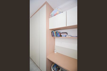 Apartamento à venda com 84m², 3 quartos e 2 vagas Apartamento à venda com 84m², 3 quartos e 2 vagasQuarto 2