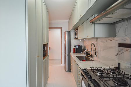 Apartamento à venda com 84m², 3 quartos e 2 vagas Apartamento à venda com 84m², 3 quartos e 2 vagasCozinha