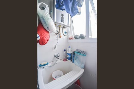 Apartamento à venda com 84m², 3 quartos e 2 vagas Apartamento à venda com 84m², 3 quartos e 2 vagasÁrea de Serviço