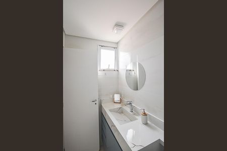 Apartamento à venda com 84m², 3 quartos e 2 vagas Apartamento à venda com 84m², 3 quartos e 2 vagasBanheiro da Suíte