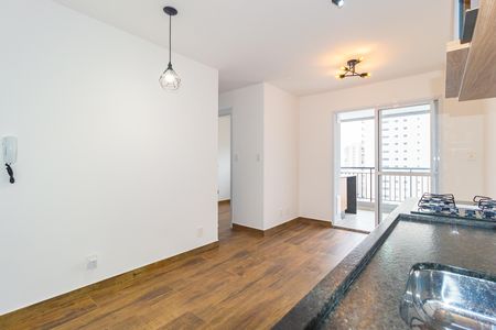 Apartamento para alugar com 44m², 2 quartos e 1 vaga Apartamento para alugar com 44m², 2 quartos e 1 vagaSala/Cozinha