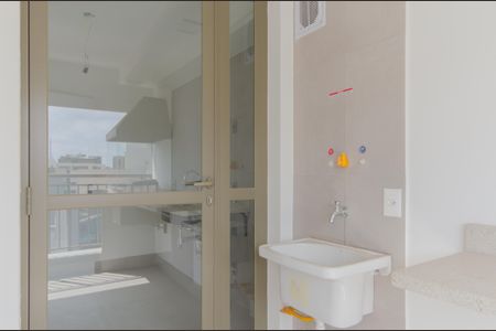 Apartamento à venda com 62m², 2 quartos e 1 vagaÁrea de Serviço