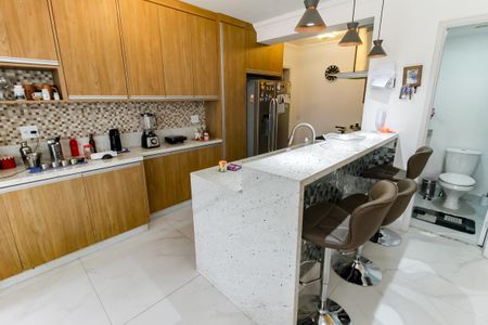 Apartamento à venda com 106m², 3 quartos e 2 vagas Apartamento à venda com 106m², 3 quartos e 2 vagasDetalhe da cozinha