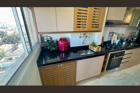 Apartamento para alugar com 63m², 2 quartos e 1 vagaÁrea de Serviço