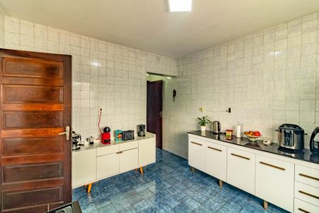 Casa à venda com 150m², 2 quartos e 2 vagasCozinha