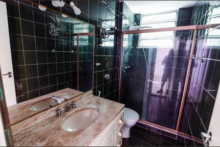 Apartamento à venda com 90m², 3 quartos e 2 vagasBanheiro