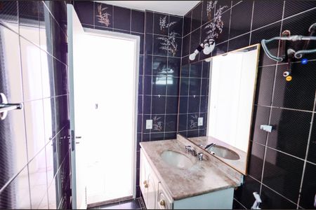 Apartamento à venda com 90m², 3 quartos e 2 vagasBanheiro