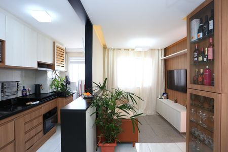 Apartamento à venda com 42m², 2 quartos e 1 vaga Apartamento à venda com 42m², 2 quartos e 1 vagaSala