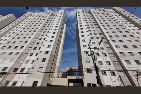Fachada de apartamento à venda com 2 quartos, 42m² em Parque Arariba, São Paulo