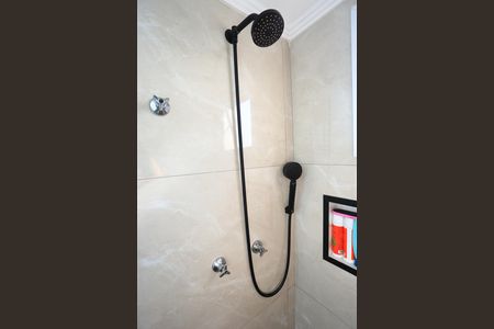 Apartamento à venda com 42m², 2 quartos e 1 vaga Apartamento à venda com 42m², 2 quartos e 1 vagaBanheiro
