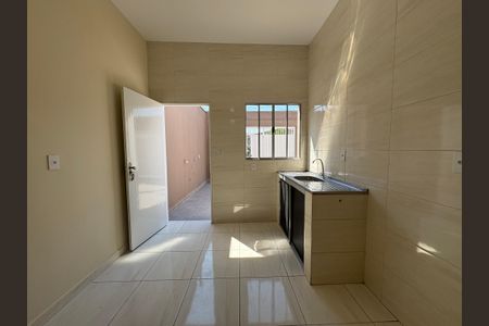 Casa à venda com 59m², 2 quartos e 2 vagasCozinha