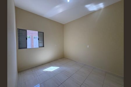 Casa à venda com 59m², 2 quartos e 2 vagasQuarto