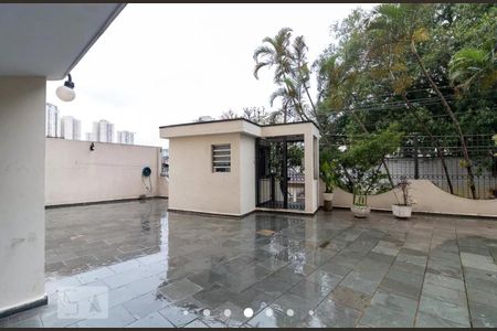 Apartamento à venda com 70m², 2 quartos e 1 vaga Apartamento à venda com 70m², 2 quartos e 1 vagaÁrea externa