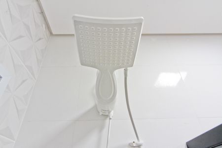 Banheiro de apartamento para alugar com 1 quarto, 31m² em Vila Guilherme, São Paulo