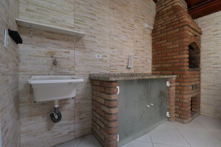 Casa à venda com 109m², 3 quartos e 2 vagasÁrea de Serviço