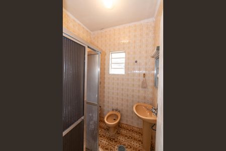 Casa à venda com 351m², 4 quartos e 12 vagas Casa à venda com 351m², 4 quartos e 12 vagasCasa 2 - Banheiro