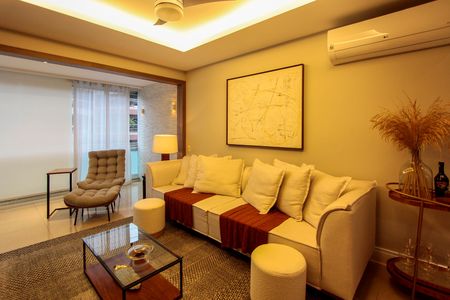 Apartamento à venda com 130m², 3 quartos e 2 vagasSala