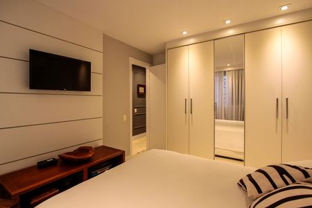 Apartamento à venda com 130m², 3 quartos e 2 vagasQuarto 2