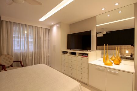 Apartamento à venda com 130m², 3 quartos e 2 vagasSuíte