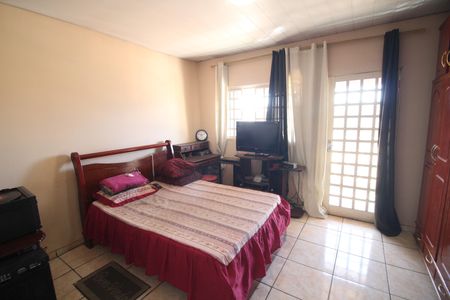 Casa à venda com 140m², 3 quartos e 3 vagasQuarto 1