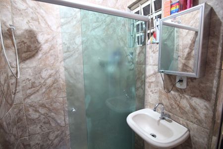 Casa à venda com 140m², 3 quartos e 3 vagasBanheiro