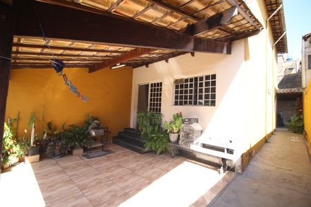 Casa à venda com 140m², 3 quartos e 3 vagasQuital