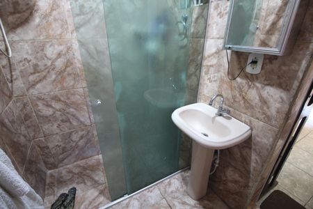 Casa à venda com 140m², 3 quartos e 3 vagasBanheiro