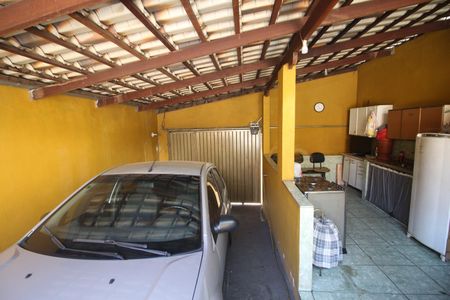 Casa à venda com 140m², 3 quartos e 3 vagasGaragem
