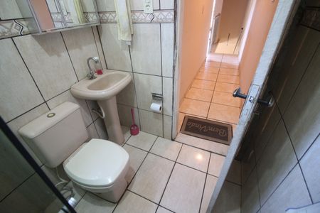Casa à venda com 140m², 3 quartos e 3 vagasBanheiro 2