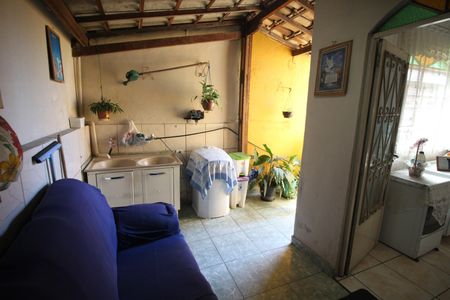 Casa à venda com 140m², 3 quartos e 3 vagasÁrea de Serviço