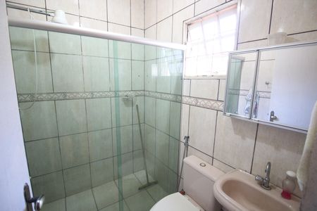Casa à venda com 140m², 3 quartos e 3 vagasBanheiro 2