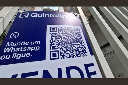 Apartamento à venda com 108m², 3 quartos e 2 vagas Apartamento à venda com 108m², 3 quartos e 2 vagasPlaca