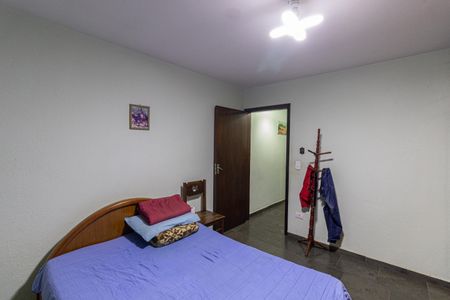 Casa à venda com 135m², 4 quartos e 2 vagas Casa à venda com 135m², 4 quartos e 2 vagasQuarto 1