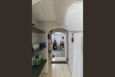 Casa à venda com 135m², 4 quartos e 2 vagas Casa à venda com 135m², 4 quartos e 2 vagasEdícula - Quarto