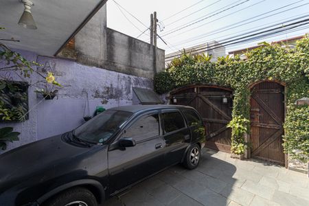 Casa à venda com 135m², 4 quartos e 2 vagas Casa à venda com 135m², 4 quartos e 2 vagasGaragem