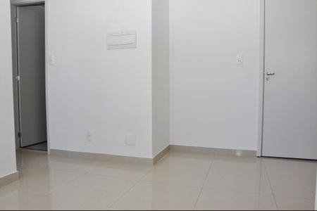 Sala de apartamento para alugar com 2 quartos, 38m² em Vila Marina, São Paulo