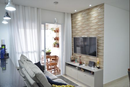 Sala de apartamento à venda com 3 quartos, 65m² em Santa Maria, Santo André